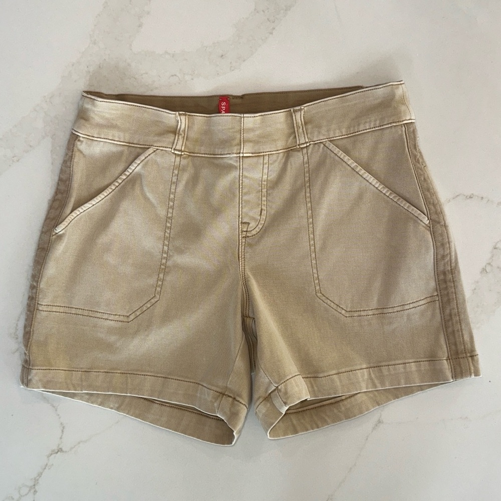 SPANX Stretch Twill Shorts 5” in Almond - Picture 6 of 13